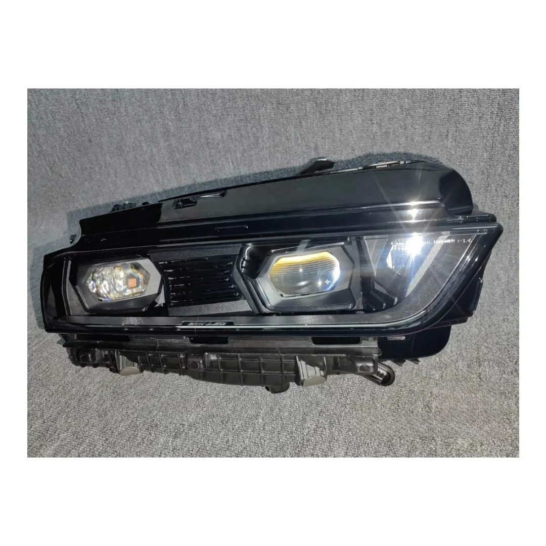 For BMW 7 Series I7 Car Headlights G70 LED Headlight Lighting System 740 750 Original Headlights
For BMW 7 Series I7 Car Headlights G70 LED Headlight Lighting System 740 750 Original Headlights