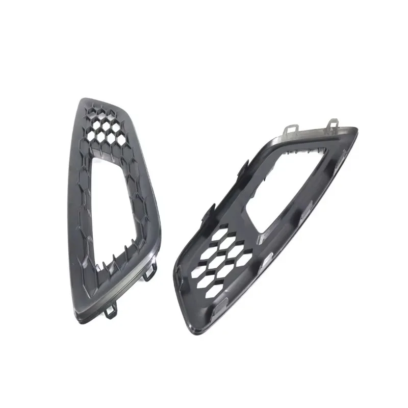 Popu For ANGRONG 1 Pair Front Bumper Fog Light Grill Surround Cover Trim d Focus MK3 15-18
Popu For ANGRONG 1 Pair Front Bumper Fog Light Grill Surround Cover Trim d Focus MK3 15-18
