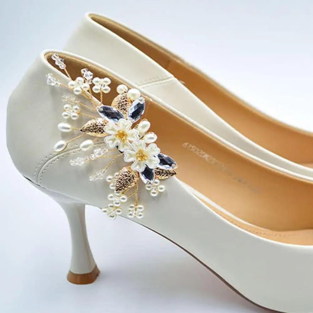 Wedding Bridal Shoe Clip Rhinestone Shoe Clips Buckles Pearl Flower Shoe Charms Ornaments Party Boots Decoration Shoes Buckle 
Wedding Bridal Shoe Clip Rhinestone Shoe Clips Buckles Pearl Flower Shoe Charms Ornaments Party Boots Decoration Shoes Buckle