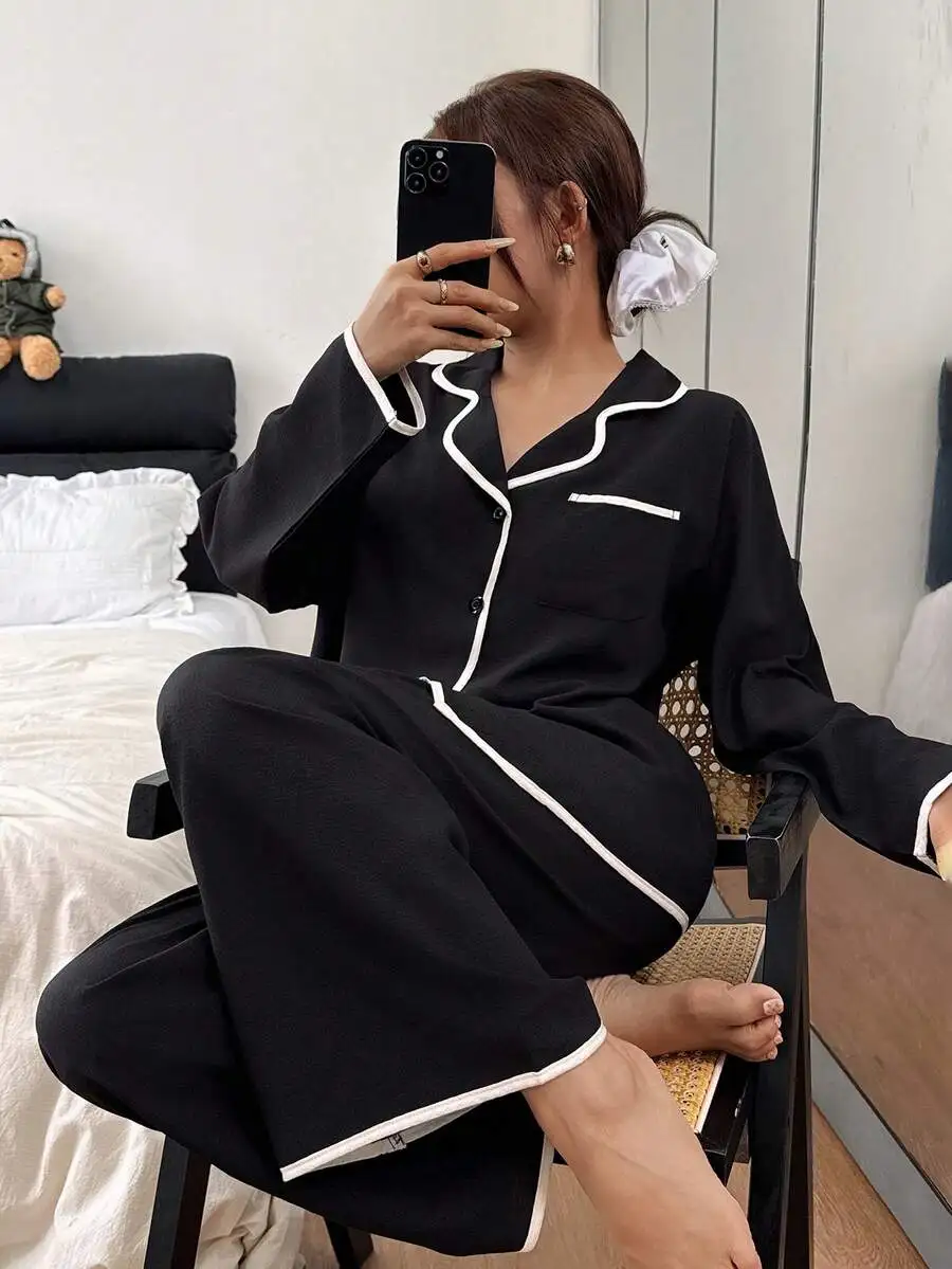 Womens Contrast Trim Lapel Loose Long Sleeve Pajama Set Black Two Piece Sleepwear Lounge Wear
Womens Contrast Trim Lapel Loose Long Sleeve Pajama Set Black Two Piece Sleepwear Lounge Wear