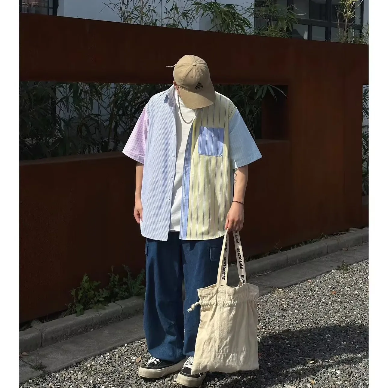 LLbean Japanese Style Spliced Color Oxford Cloth City Boy Short Sleeve Shirt with Pocket Stripe Pattern Versatile Men's Fashion
LLbean Japanese Style Spliced Color Oxford Cloth City Boy Short Sleeve Shirt with Pocket Stripe Pattern Versatile Men's Fashion