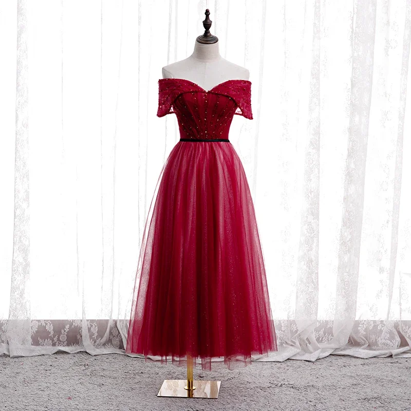 Customized Prom Dress Wine Red Tulle Beads Handmade Off the Shoulder Lace Up A-line Floor Length Woman Plus size Party Prom Gown
Customized Prom Dress Wine Red Tulle Beads Handmade Off the Shoulder Lace Up A-line Floor Length Woman Plus size Party Prom Gown