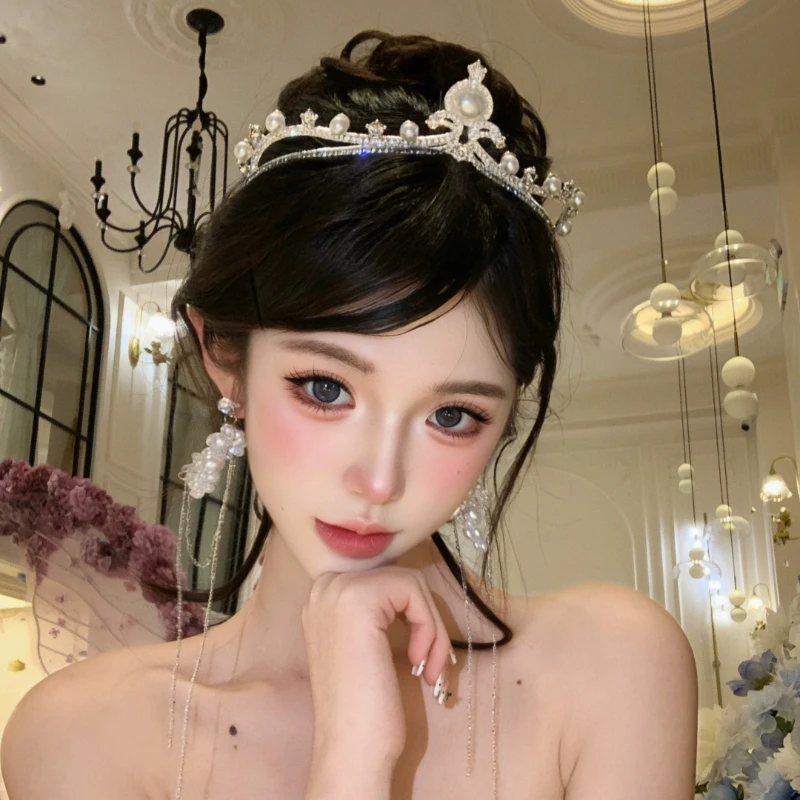Crystal Princess Tiara Crown, 18th Birthday Bridal Headpiece, Queen Pageant Hair Accessories, Sparkly Gift for Women Girls
Crystal Princess Tiara Crown, 18th Birthday Bridal Headpiece, Queen Pageant Hair Accessories, Sparkly Gift for Women Girls