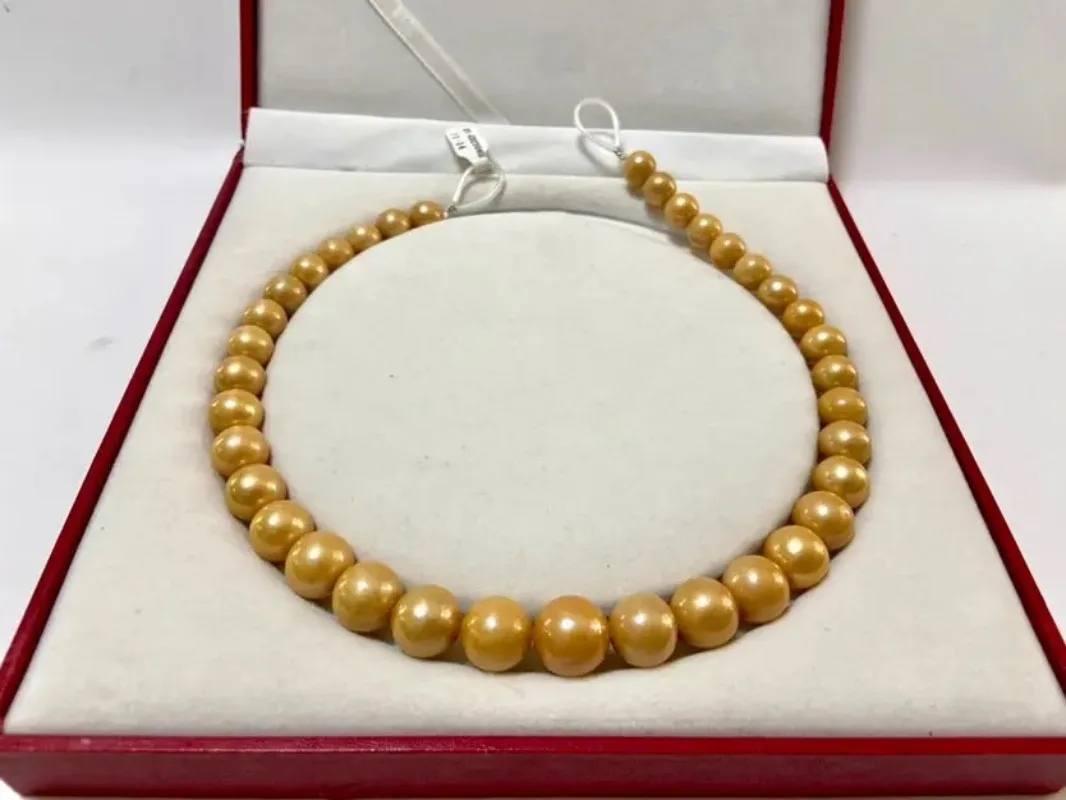 Specific Styles 18inch 11-14mm Genuine Golden Necklace Magnetic Clasp
Specific Styles 18inch 11-14mm Genuine Golden Necklace Magnetic Clasp