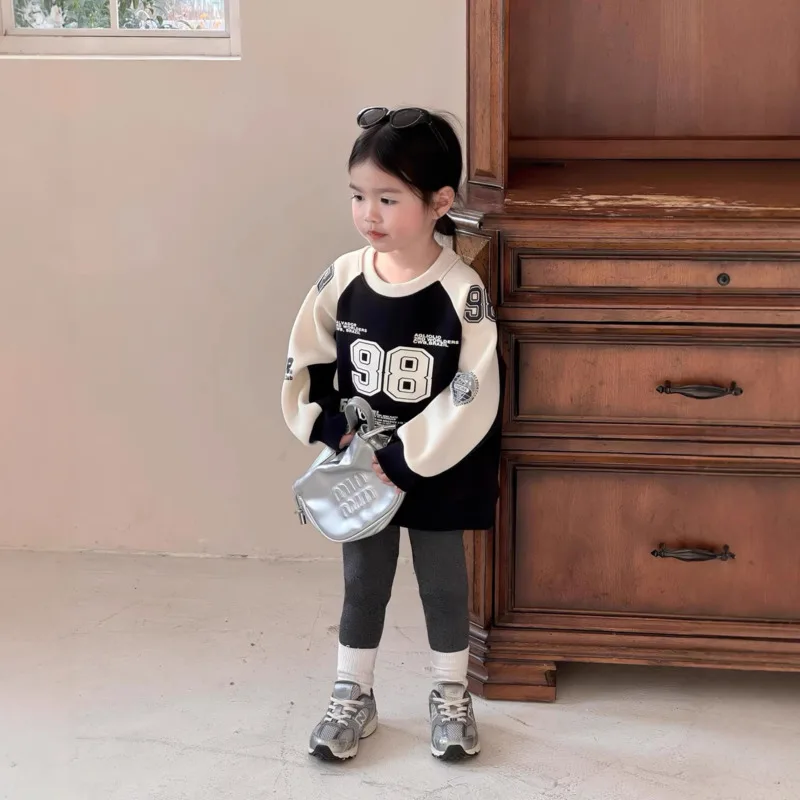 26 Spring Winter Sporty 2piece Set Girls Casual Letter Print Long Sleeve Sweatshirt Gray Footed Leggings 3-14 Years Top Trouser
26 Spring Winter Sporty 2piece Set Girls Casual Letter Print Long Sleeve Sweatshirt Gray Footed Leggings 3-14 Years Top Trouser