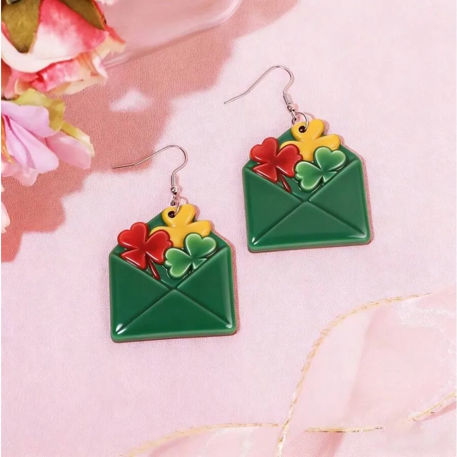 New Envelope-Shaped Dangle Earrings With An Irish Festival 2D Acrylic Design And Clover Motif
New Envelope-Shaped Dangle Earrings With An Irish Festival 2D Acrylic Design And Clover Motif