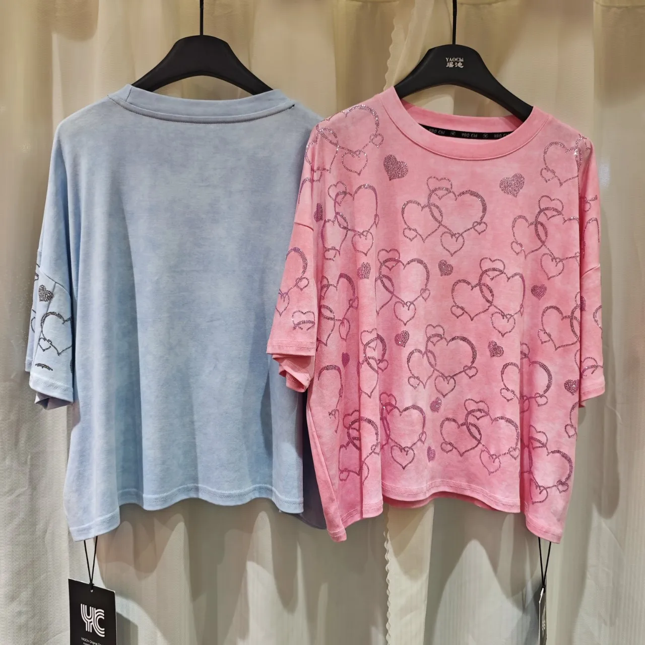 plus Size Women's T-Shirt Loose round Neck Short Sleeve High Quality Daily Top with Rhinestones
plus Size Women's T-Shirt Loose round Neck Short Sleeve High Quality Daily Top with Rhinestones