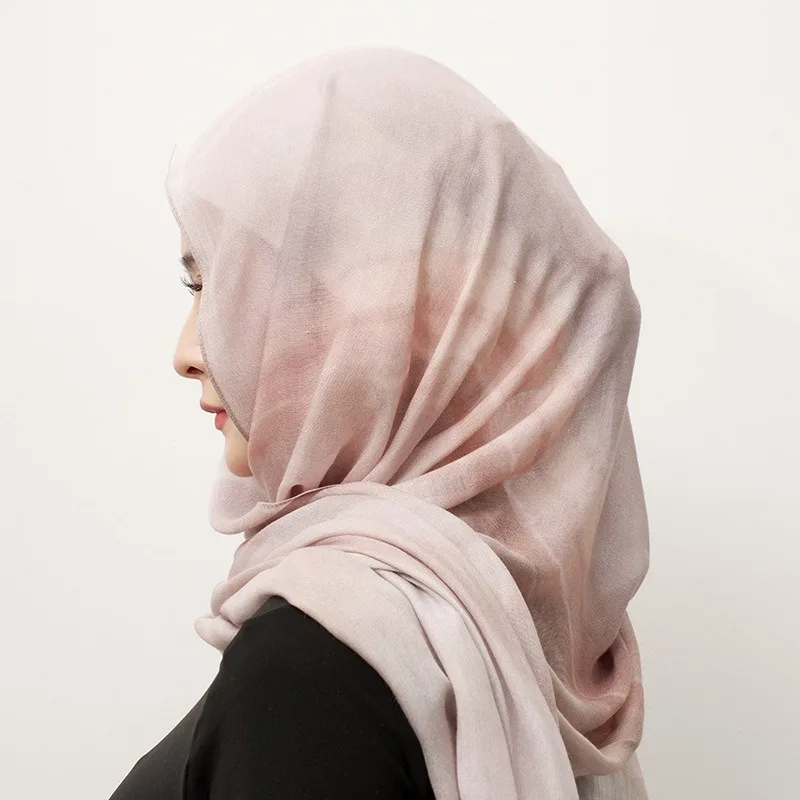 Women'S Thin Breathable Ethnic Fashion Scarf Solid Color Modal Base Hat Watercolor Chiffon Shawl Scarf Long Scarf 180 * 70cm
Women'S Thin Breathable Ethnic Fashion Scarf Solid Color Modal Base Hat Watercolor Chiffon Shawl Scarf Long Scarf 180 * 70cm