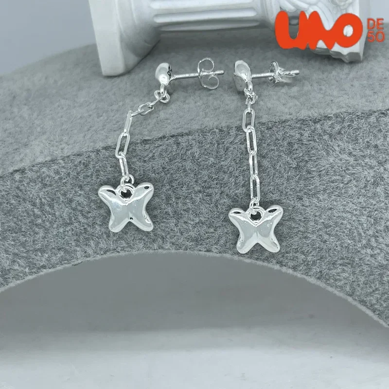 2025 Selling UNO De 50 Earrings, High-quality Silver-plated S925 Jewelry, Party Daily Collocation Leading Fashion Romantic Gift
2025 Selling UNO De 50 Earrings, High-quality Silver-plated S925 Jewelry, Party Daily Collocation Leading Fashion Romantic Gift