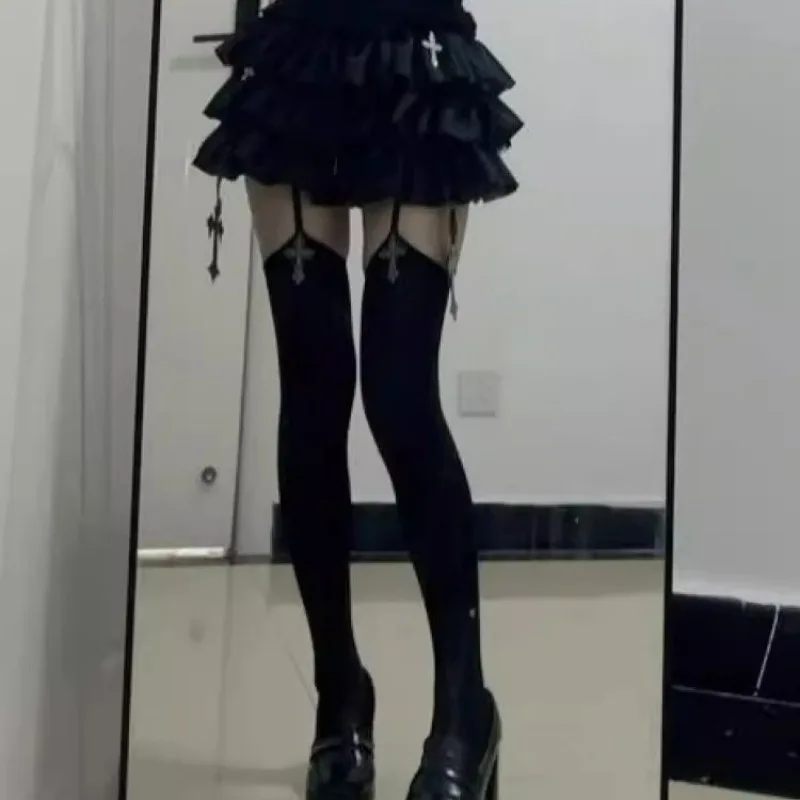 2025 Fashion Cross Decoration Women Suspender Socks Black White Thin Thigh High Lolita Anime Cosplay Gothic Over Knee Stockings
2025 Fashion Cross Decoration Women Suspender Socks Black White Thin Thigh High Lolita Anime Cosplay Gothic Over Knee Stockings