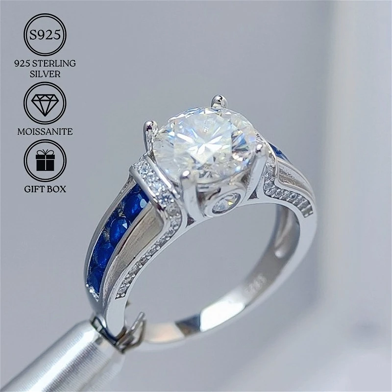1pc 2/3 Carat This Luxurious Moissanite 925 Silver Ring Is Perfect for Wearing During Vacations, Christmas Celebrations.
1pc 2/3 Carat This Luxurious Moissanite 925 Silver Ring Is Perfect for Wearing During Vacations, Christmas Celebrations.