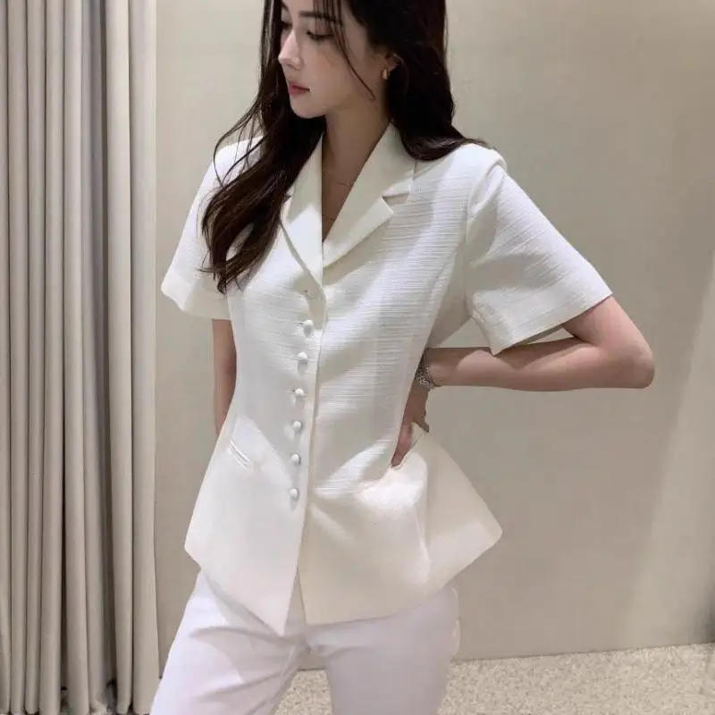 White Solid Casual Turn-down Collar Single Breasted Short Sleeve Women's Jacket Korean Fashion Suit Blazer Jackets Coat
White Solid Casual Turn-down Collar Single Breasted Short Sleeve Women's Jacket Korean Fashion Suit Blazer Jackets Coat