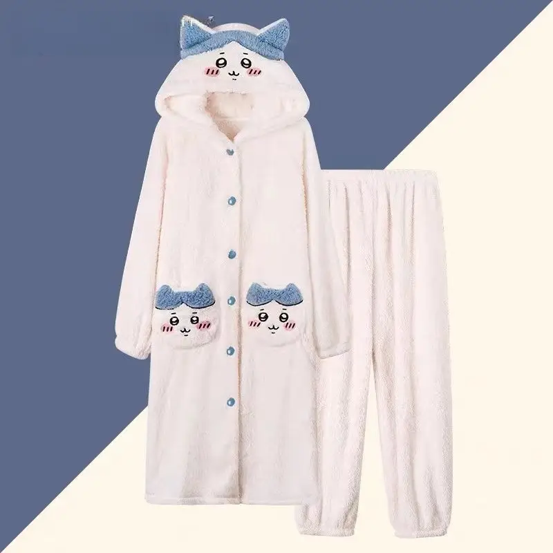 Cartoon Chiikawa Hachiware Autumn Winter Cartoon Hooded Robe Flannel Warm Pajamas Indoor Thicken Long Length Nightgown Homewear
Cartoon Chiikawa Hachiware Autumn Winter Cartoon Hooded Robe Flannel Warm Pajamas Indoor Thicken Long Length Nightgown Homewear