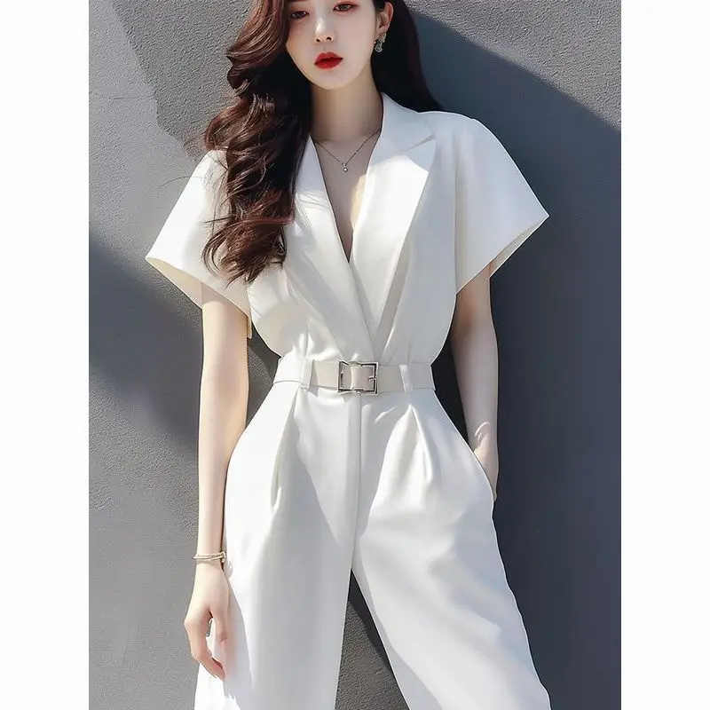 2024 Summer New Design White Short Sleeve Jumpsuit for Women High End One Piece Blazer Style Elegant Chic Sophisticated Outfit
2024 Summer New Design White Short Sleeve Jumpsuit for Women High End One Piece Blazer Style Elegant Chic Sophisticated Outfit