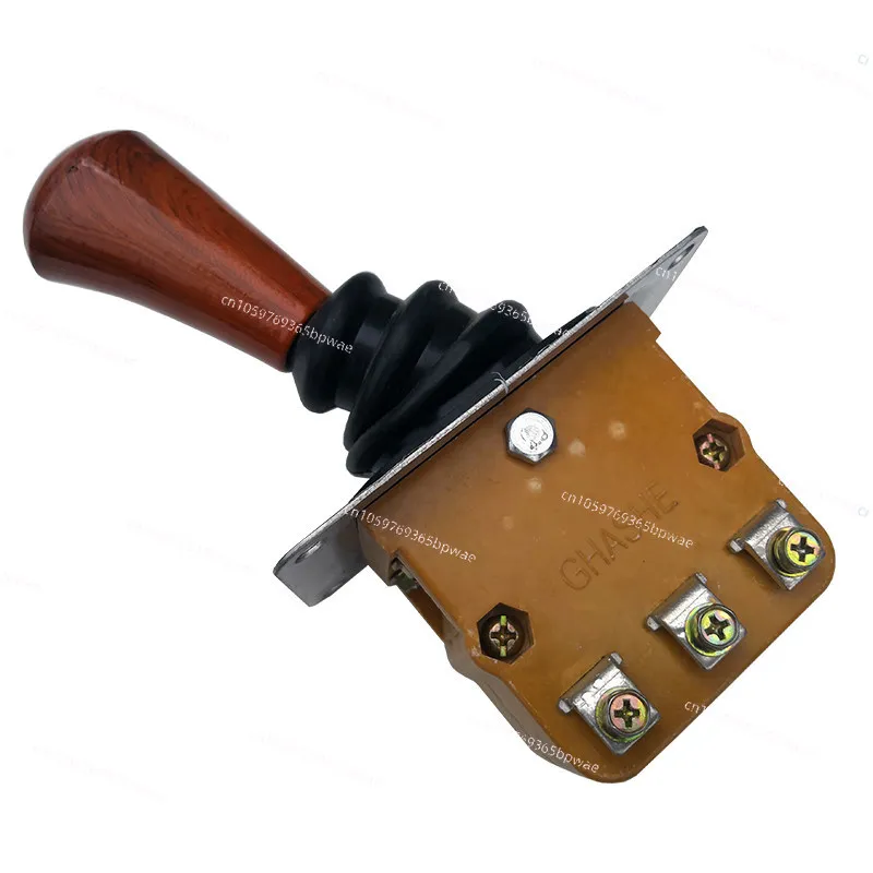 Electric tricycle reversing switch, construction site water battery forward reversing shifter four-wheel universal accessories
Electric tricycle reversing switch, construction site water battery forward reversing shifter four-wheel universal accessories