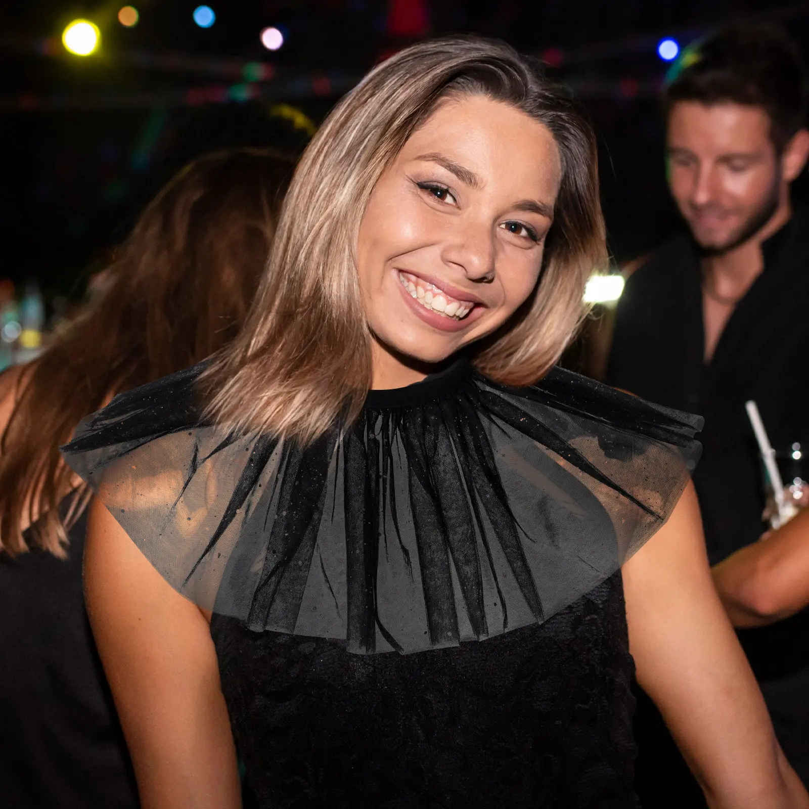 Винтажный воротник-рюш из блестящего тюля для костюма клоуна, костюмированных вечеринок, Хэллоуина, сценических выступлений, маскарадов
Винтажный воротник-рюш из блестящего тюля для костюма клоуна, костюмированных вечеринок, Хэллоуина, сценических выступлений, маскарадов