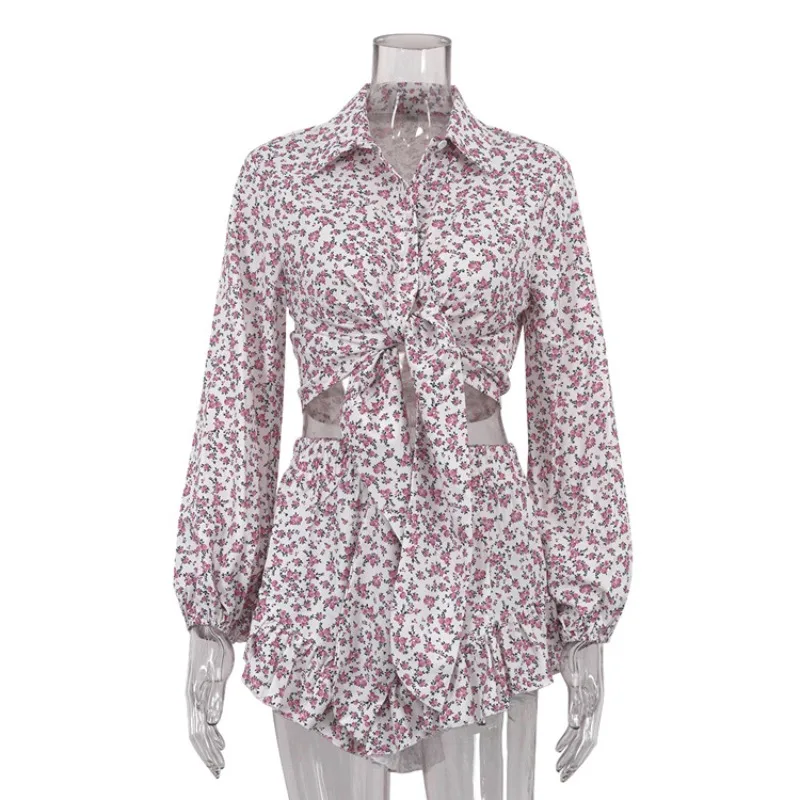 2026 New Floral Women's Long Sleeve Lapel Shirt Lotus Leaf Shorts Two-piece Set Europe and America Modern Stylish Short Sets
2026 New Floral Women's Long Sleeve Lapel Shirt Lotus Leaf Shorts Two-piece Set Europe and America Modern Stylish Short Sets