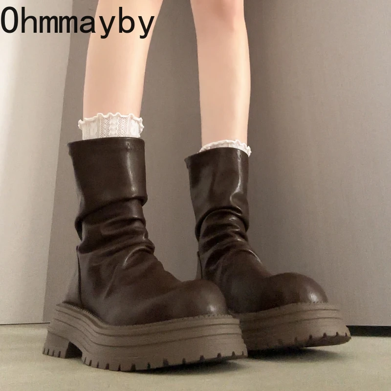 Осенний дизайн, женские ботильоны на платформе и каблуке, обувь с круглым носком, увеличивающая рост, короткие туфли в стиле панк, Botas De Mujer
Осенний дизайн, женские ботильоны на платформе и каблуке, обувь с круглым носком, увеличивающая рост, короткие туфли в стиле панк, Botas De Mujer