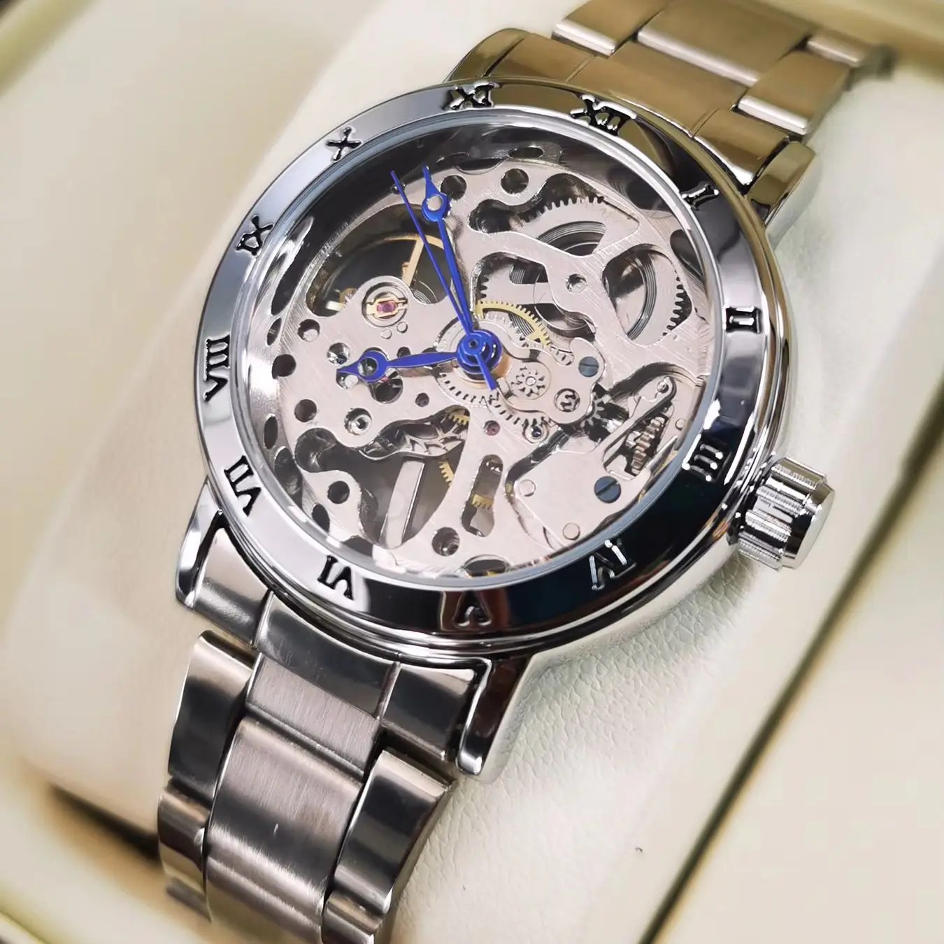 WINNER Business Watch for Women Elegant Fashion Skeleton Mechanical Ladies Watches Top Brand Luxury Stainless Steel Strap Clock
WINNER Business Watch for Women Elegant Fashion Skeleton Mechanical Ladies Watches Top Brand Luxury Stainless Steel Strap Clock