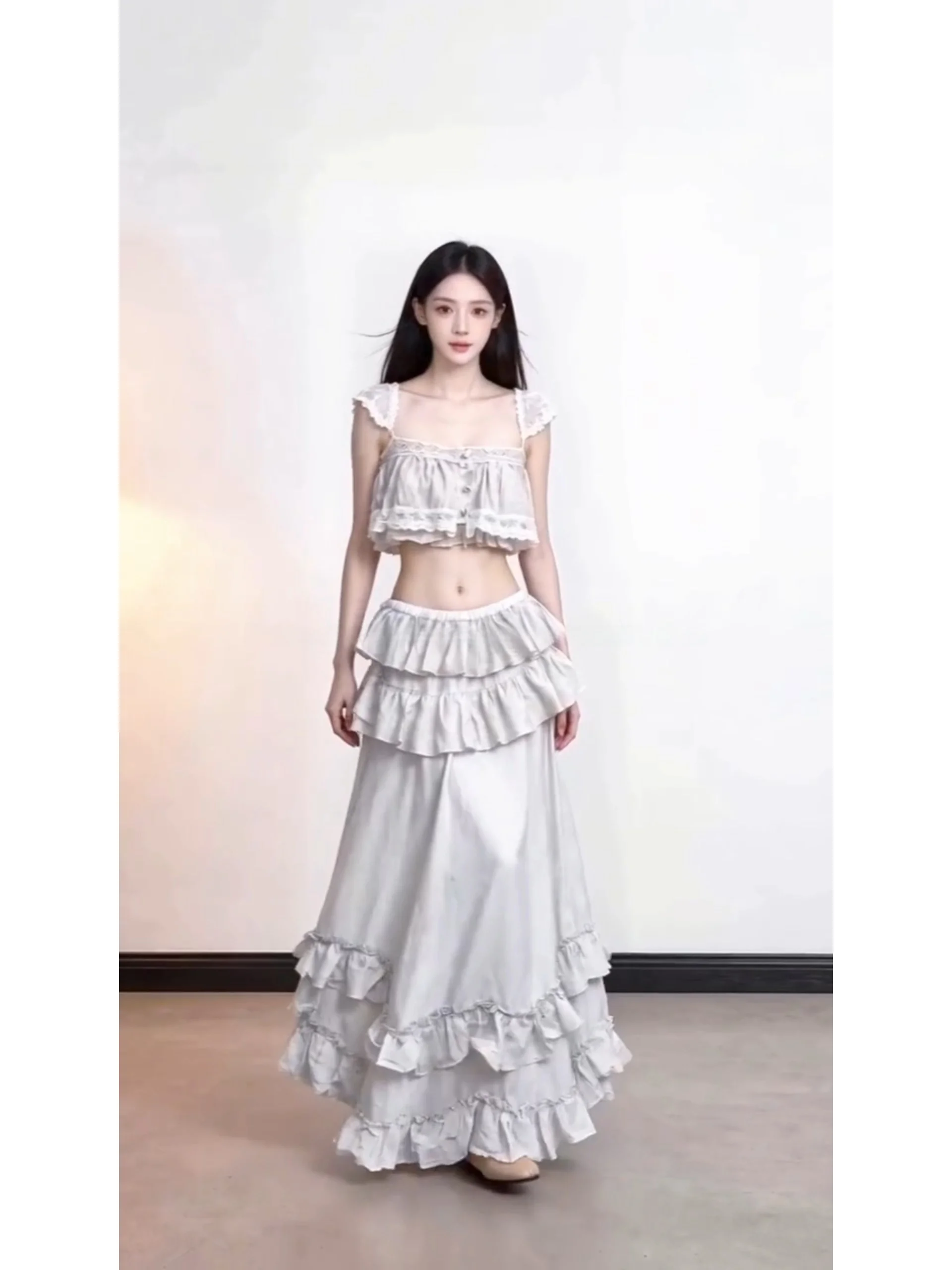 Fashionable Casual Style Women's Spring Season Two-Piece Set with Lace Trim Strap Dresses Cake Skirt Leisure Wear
Fashionable Casual Style Women's Spring Season Two-Piece Set with Lace Trim Strap Dresses Cake Skirt Leisure Wear