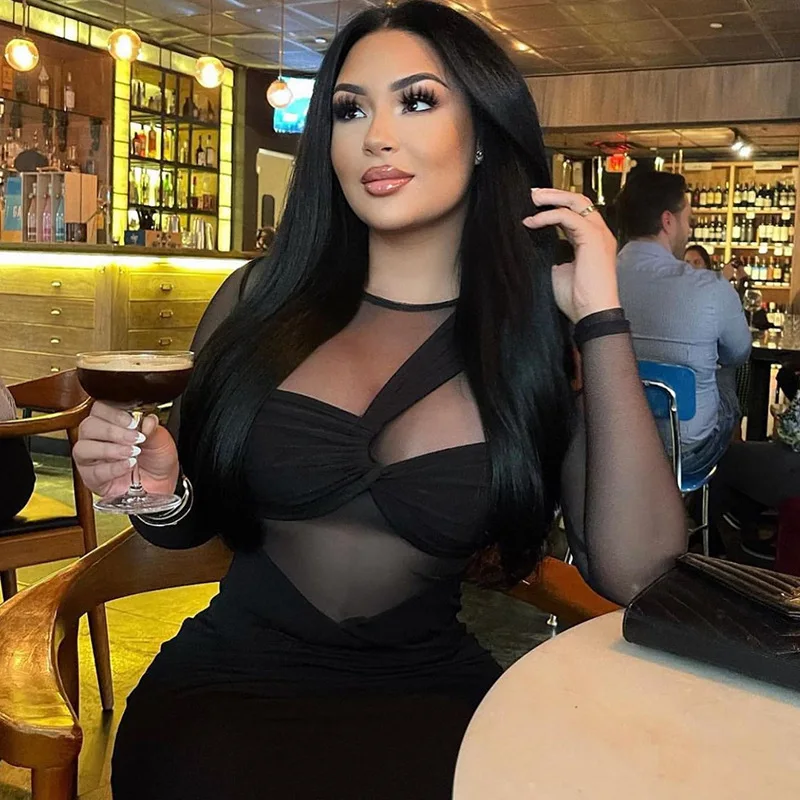 Women's Clothing 2026 New Round Neck Mesh Spliced Long Sleeve Mid-Length Tight Dress
Women's Clothing 2026 New Round Neck Mesh Spliced Long Sleeve Mid-Length Tight Dress