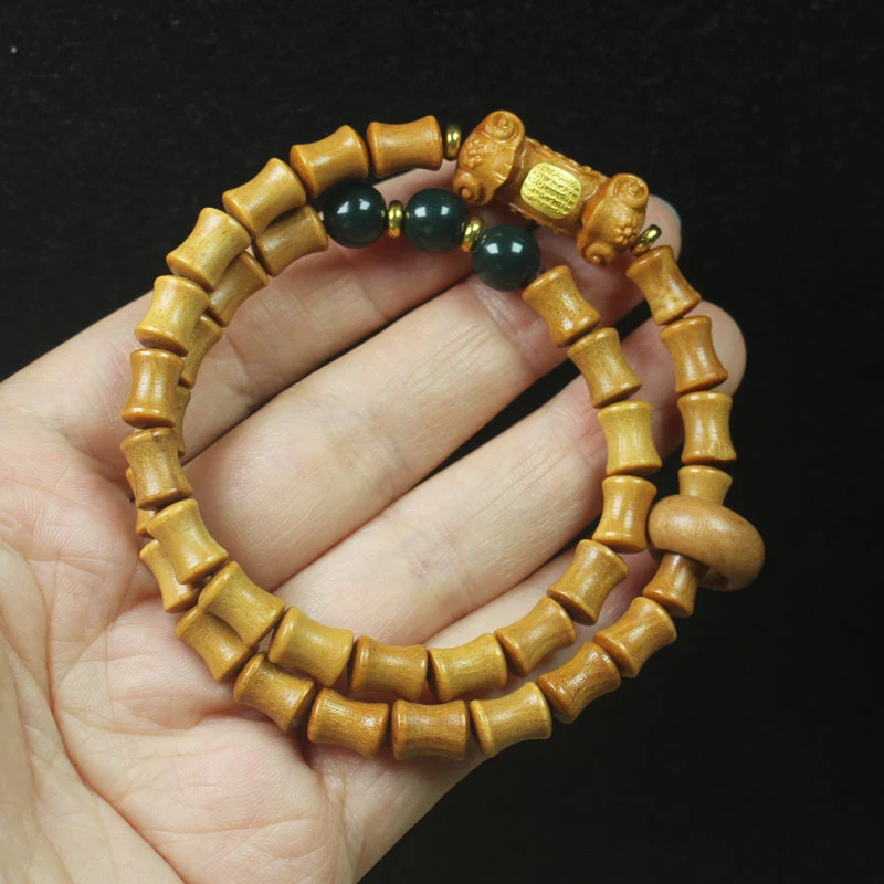 Sandalwood bamboo knot double-ring Buddhist , five-sutra Ruyi bracelet, DIY prayer bead jewelry for men and women
Sandalwood bamboo knot double-ring Buddhist , five-sutra Ruyi bracelet, DIY prayer bead jewelry for men and women