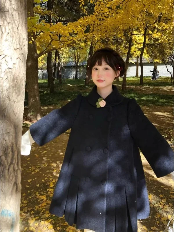 Blue Hem Pleated Removable Pin Small Size High End Woolen Coat Floral Pattern Stand Collar Long Sleeve mid Length for Women
Blue Hem Pleated Removable Pin Small Size High End Woolen Coat Floral Pattern Stand Collar Long Sleeve mid Length for Women