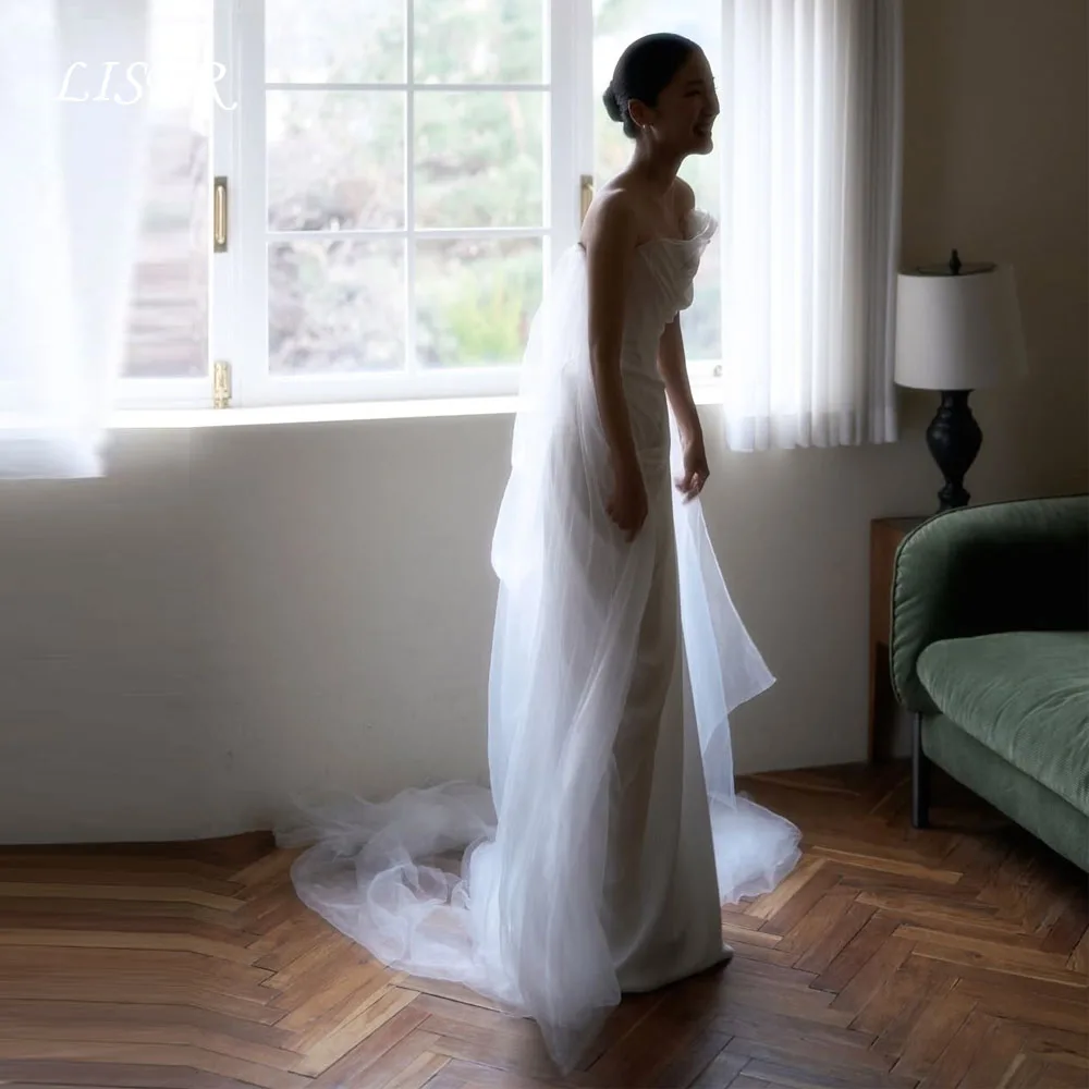 Liser Off Shoulder A-Line Simple Korea Wedding Dresses Tulle Silk Customized Photo Shoot Elegant Long Bridal Gowns 웨딩드레스
Liser Off Shoulder A-Line Simple Korea Wedding Dresses Tulle Silk Customized Photo Shoot Elegant Long Bridal Gowns 웨딩드레스