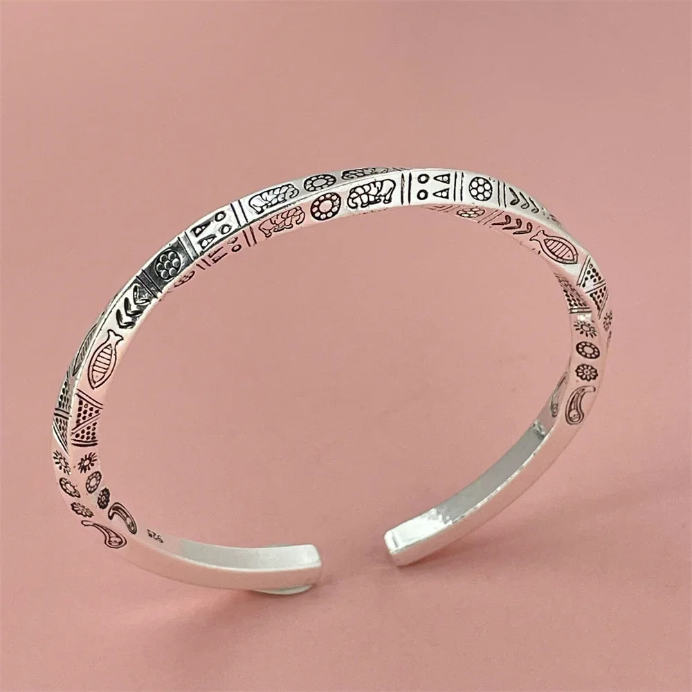 925 sterling silver, totem open bracelet, balance of wildness and elegance
925 sterling silver, totem open bracelet, balance of wildness and elegance