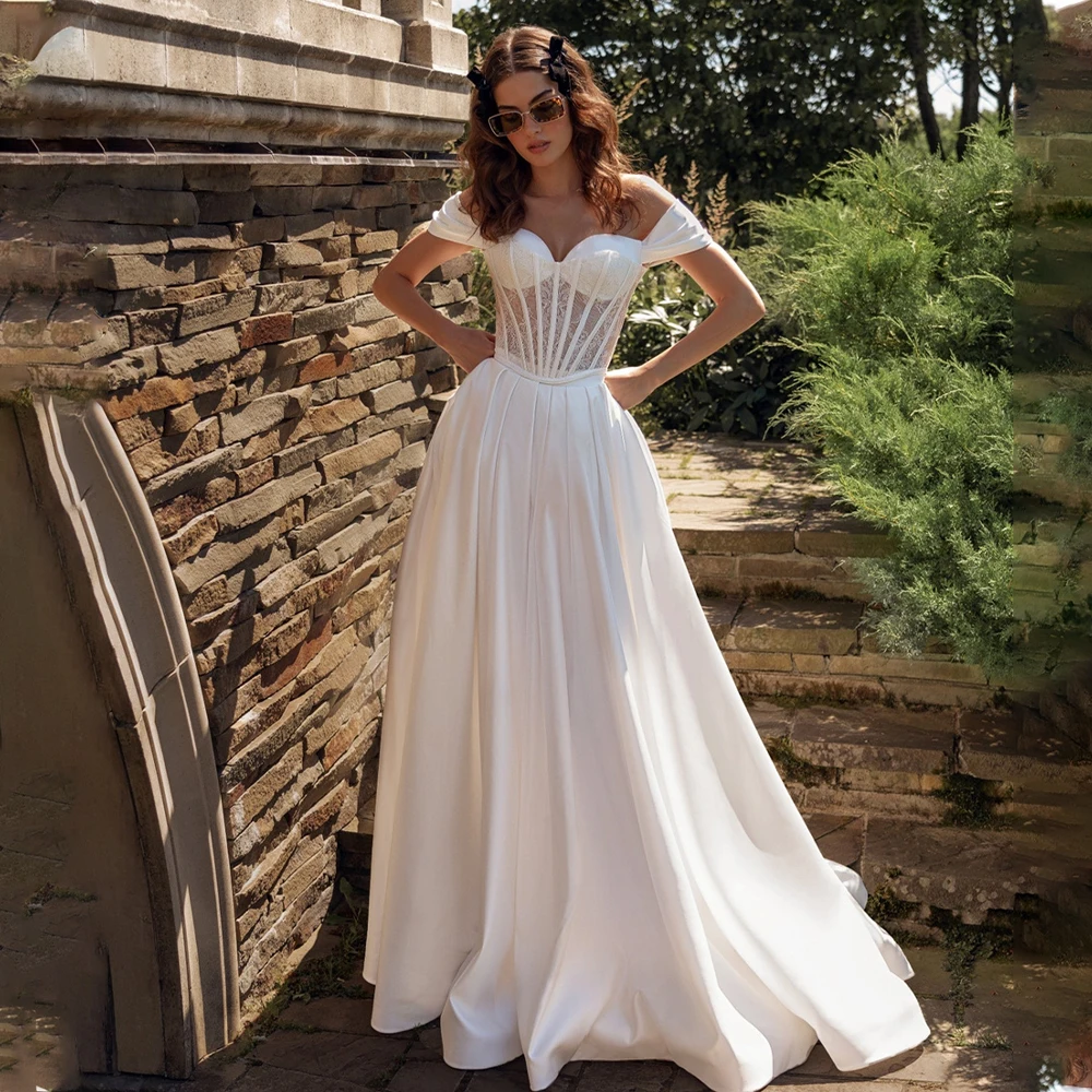 Sophisticated Off The Shoulder Sweetheart Lace Bridal Grown Satin A Line Wedding Dresses Sweep Train 2025 Vestido De Noival
Sophisticated Off The Shoulder Sweetheart Lace Bridal Grown Satin A Line Wedding Dresses Sweep Train 2025 Vestido De Noival