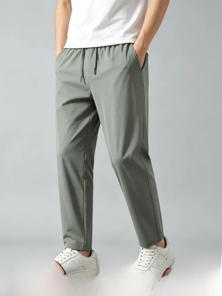 Ice Silk Men's Casual Pants Breathable Air Conditioning 3D Tailoring Spring Summer Versatile Straight Leg Nylon Fabric
Ice Silk Men's Casual Pants Breathable Air Conditioning 3D Tailoring Spring Summer Versatile Straight Leg Nylon Fabric