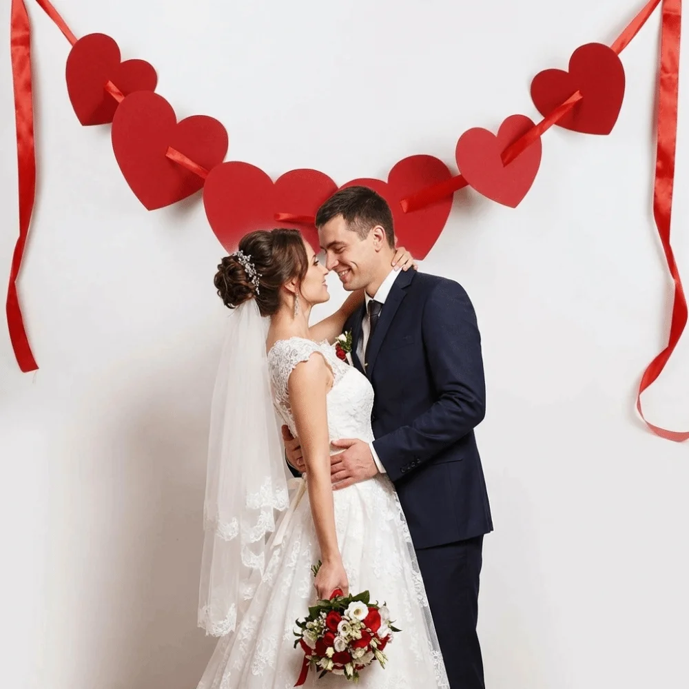 Red Heart-Shaped Banner 300cm Romantic Valentine's Day Banner Creative Decorative Wedding Photo Prop Proposal Event
Red Heart-Shaped Banner 300cm Romantic Valentine's Day Banner Creative Decorative Wedding Photo Prop Proposal Event