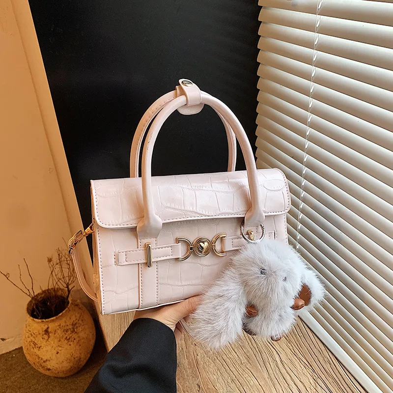 Элегантная маленькая квадратная сумка для женщин 2026 года, новая розовая сумка-клатч через плечо из высококачественной кожи, мини-сумка для дам
Элегантная маленькая квадратная сумка для женщин 2026 года, новая розовая сумка-клатч через плечо из высококачественной кожи, мини-сумка для дам