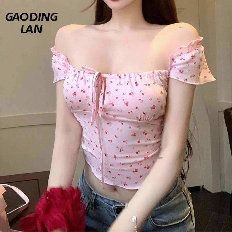 Женский топ с коротким рукавом и квадратным вырезом, с цветочным принтом
Женский топ с коротким рукавом и квадратным вырезом, с цветочным принтом