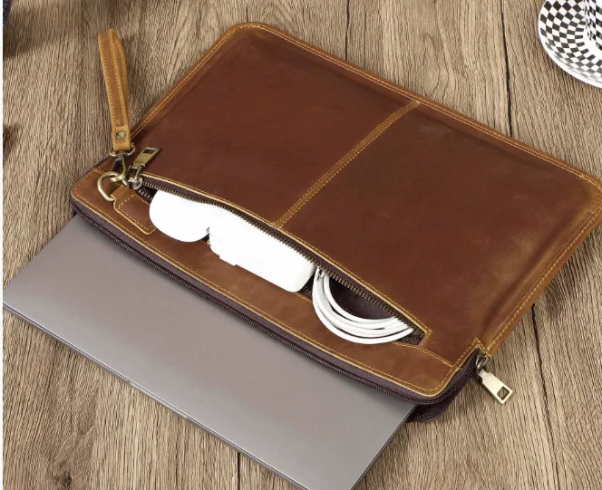 Protective case genuine leather laptop 14ich cowhide inner bag in stock
Protective case genuine leather laptop 14ich cowhide inner bag in stock
