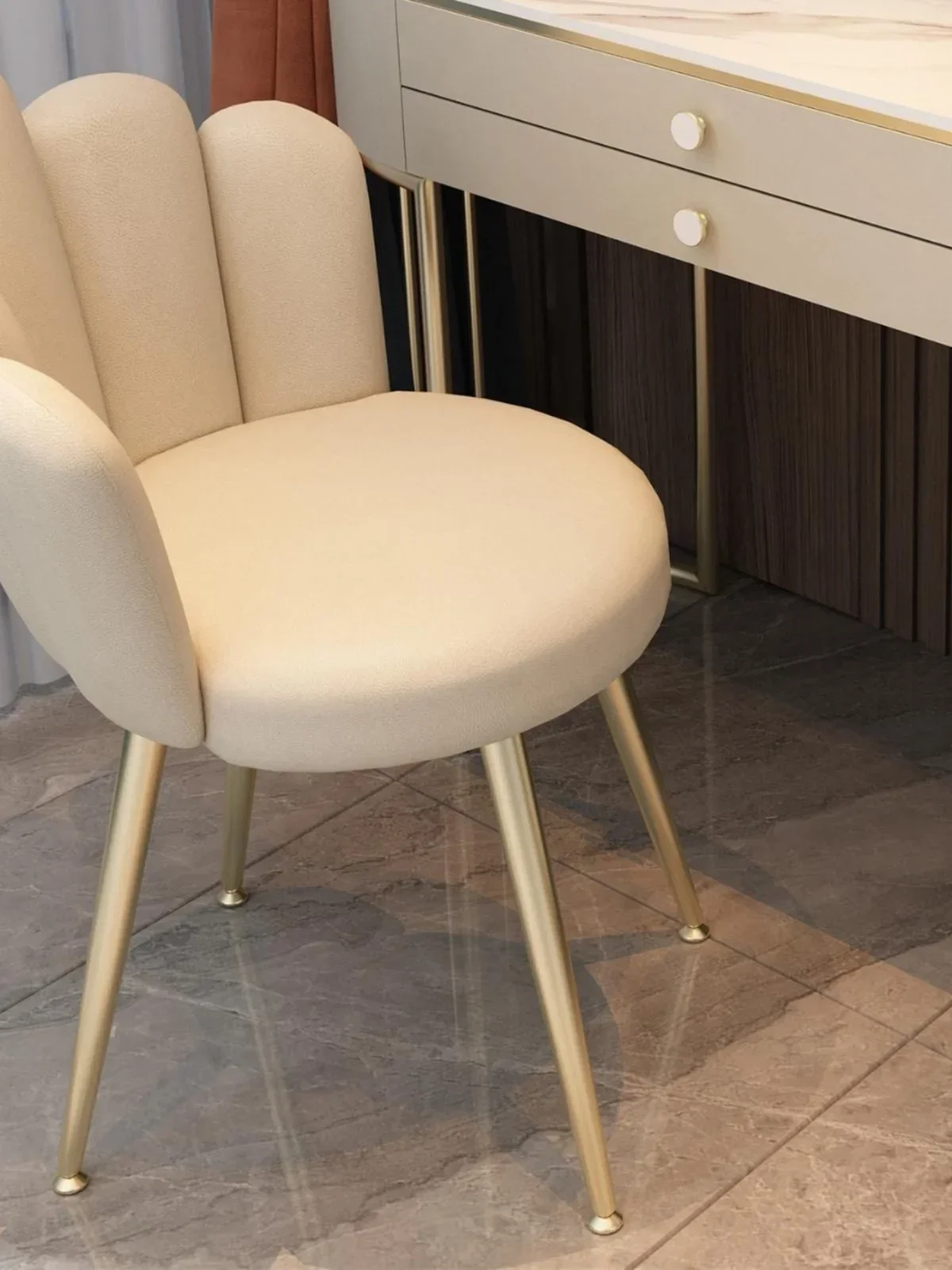 Nordic makeup chair light luxury bedroom simple ins dresser chair makeup stool petal rotating chair
Nordic makeup chair light luxury bedroom simple ins dresser chair makeup stool petal rotating chair