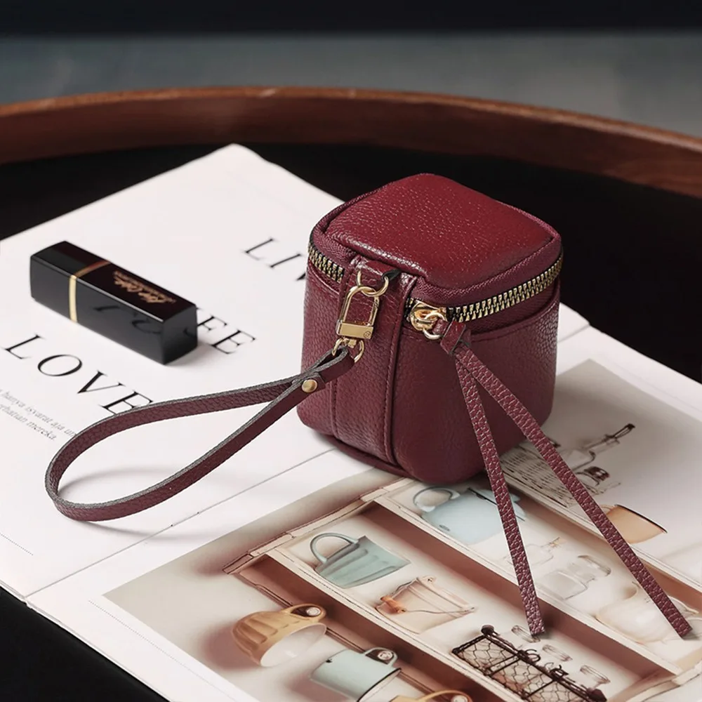 Portable Lightweight Small Square Coin Purse Waterproof Headphones Storage Lipstick Storage Wrist Bag Credit Card Holder Women
Portable Lightweight Small Square Coin Purse Waterproof Headphones Storage Lipstick Storage Wrist Bag Credit Card Holder Women
