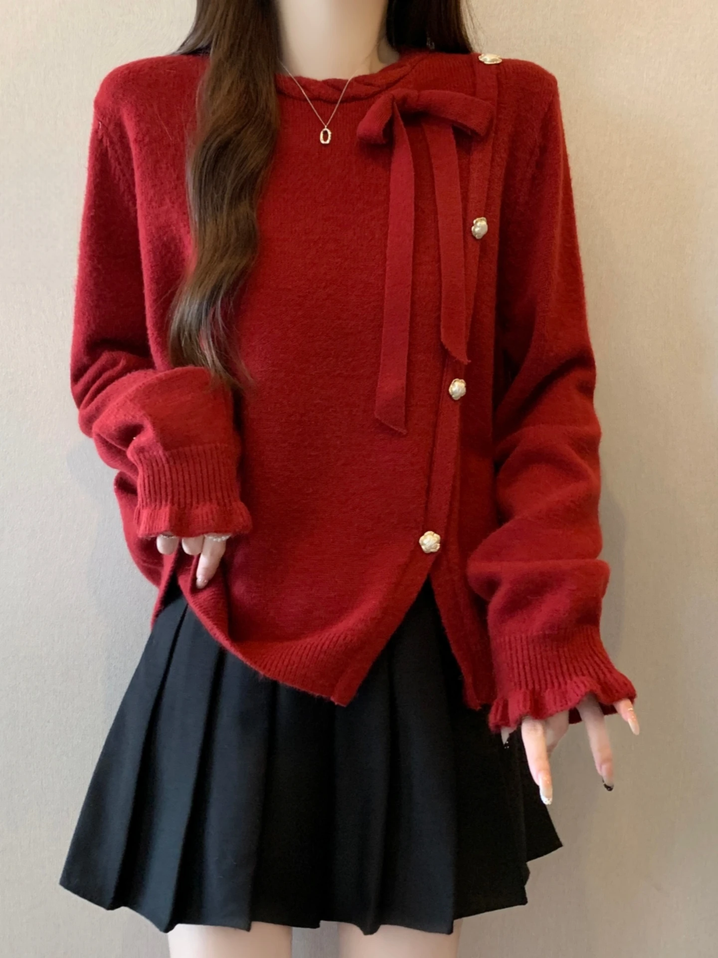 Red Knot Sweater Women's Spring Autumn plus Size Short Open Split Base Layer Knitted Shirt New Year's Design Sense
Red Knot Sweater Women's Spring Autumn plus Size Short Open Split Base Layer Knitted Shirt New Year's Design Sense