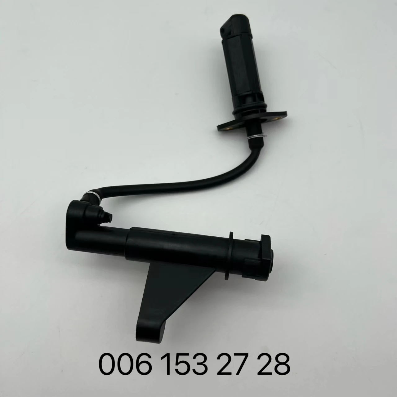 Engine Oil Level Sensor for Mercedes-Benz R500 S500 S430 SLK32 AMG 0061532728
Engine Oil Level Sensor for Mercedes-Benz R500 S500 S430 SLK32 AMG 0061532728