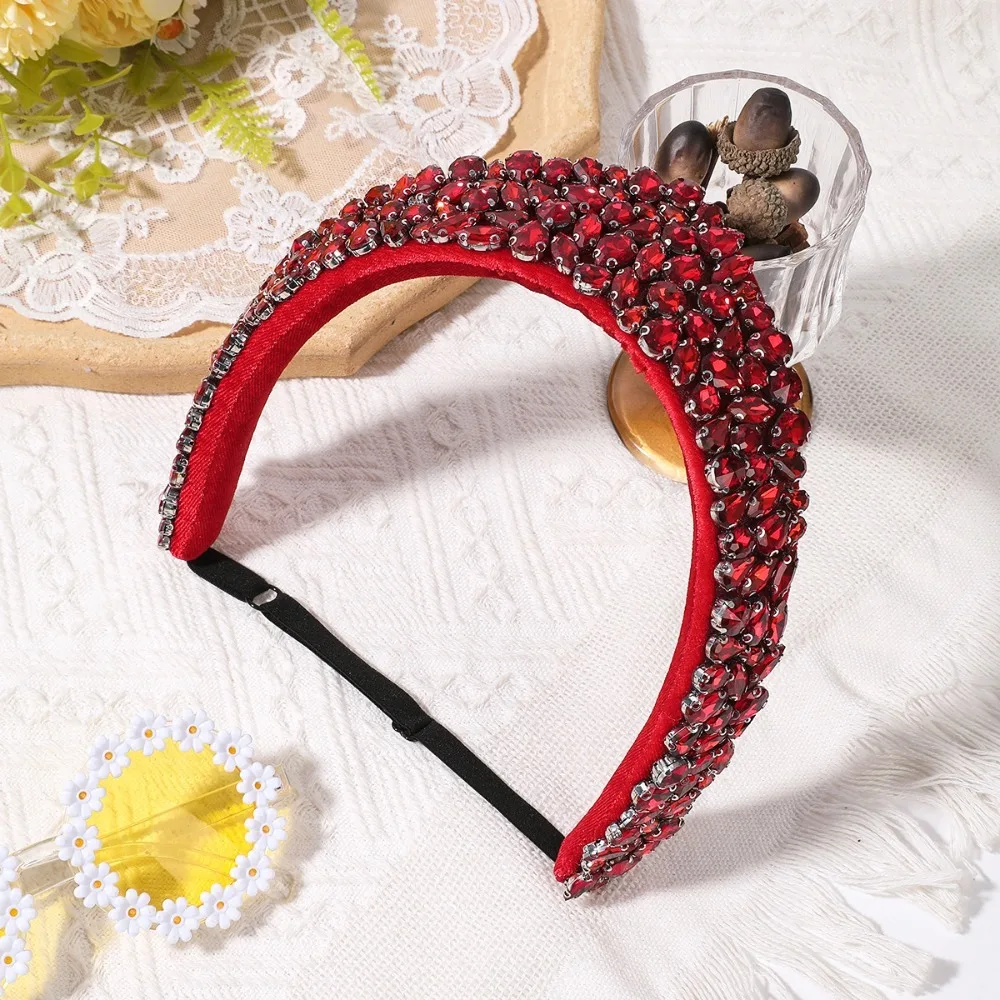 Luxury Headwear Rhinestone Crown European Style Wide Edge Rhinestone Hair Hoop Vintage Hairband Party
Luxury Headwear Rhinestone Crown European Style Wide Edge Rhinestone Hair Hoop Vintage Hairband Party