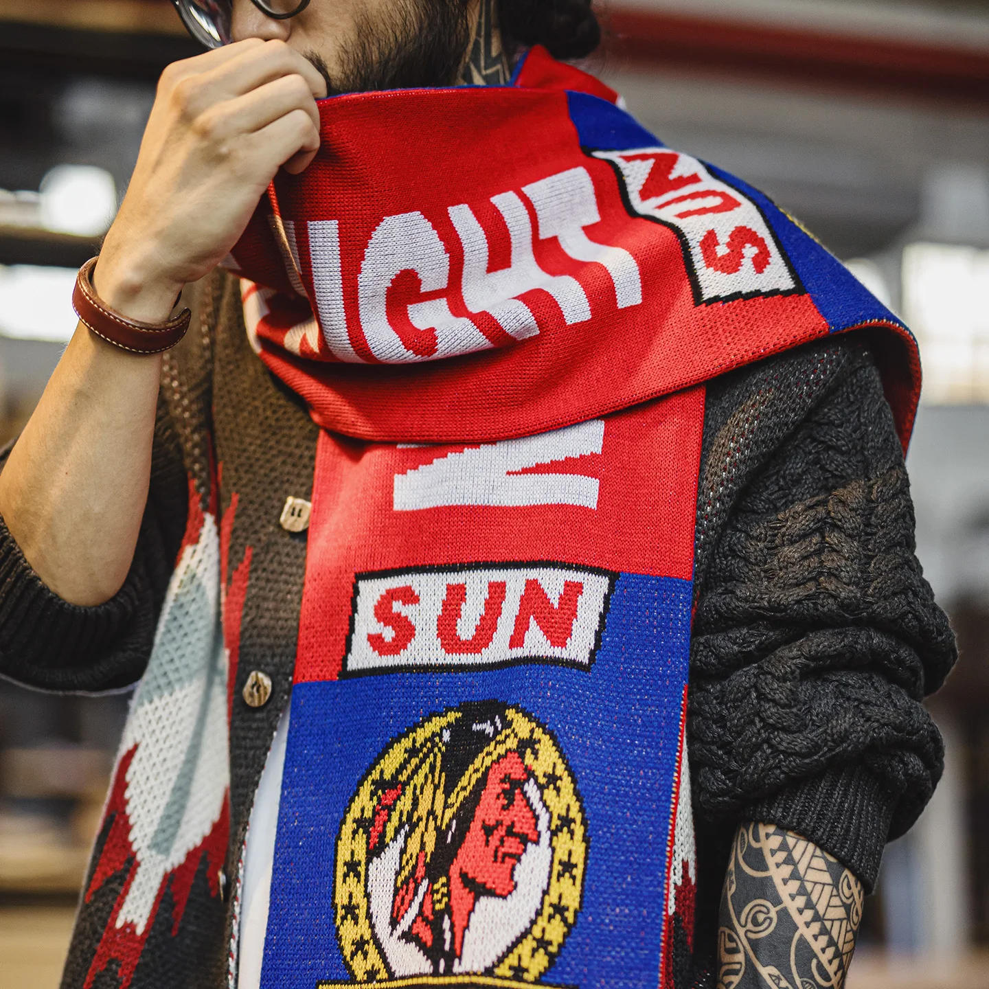 Maden Men's Retro Football Fans Scarf Color Block Warm Thick Long-Knit Shawl Fringe Trim for Versatile Fall Winter Neck Warmer
Maden Men's Retro Football Fans Scarf Color Block Warm Thick Long-Knit Shawl Fringe Trim for Versatile Fall Winter Neck Warmer