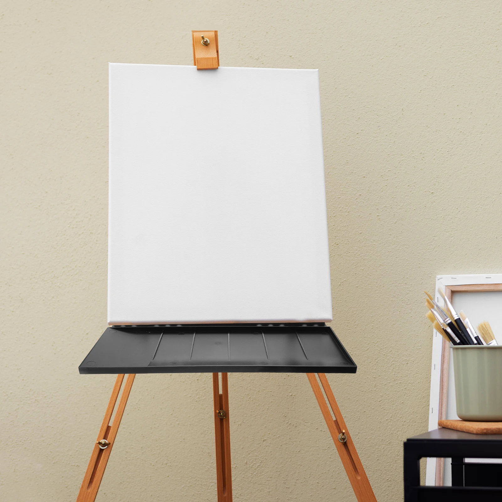 Stable Durable Easel Tray Detachable Plastic Storage Plate Lightweight Wear-Resistant Painting Pigment Keys Holder for Desk
Stable Durable Easel Tray Detachable Plastic Storage Plate Lightweight Wear-Resistant Painting Pigment Keys Holder for Desk