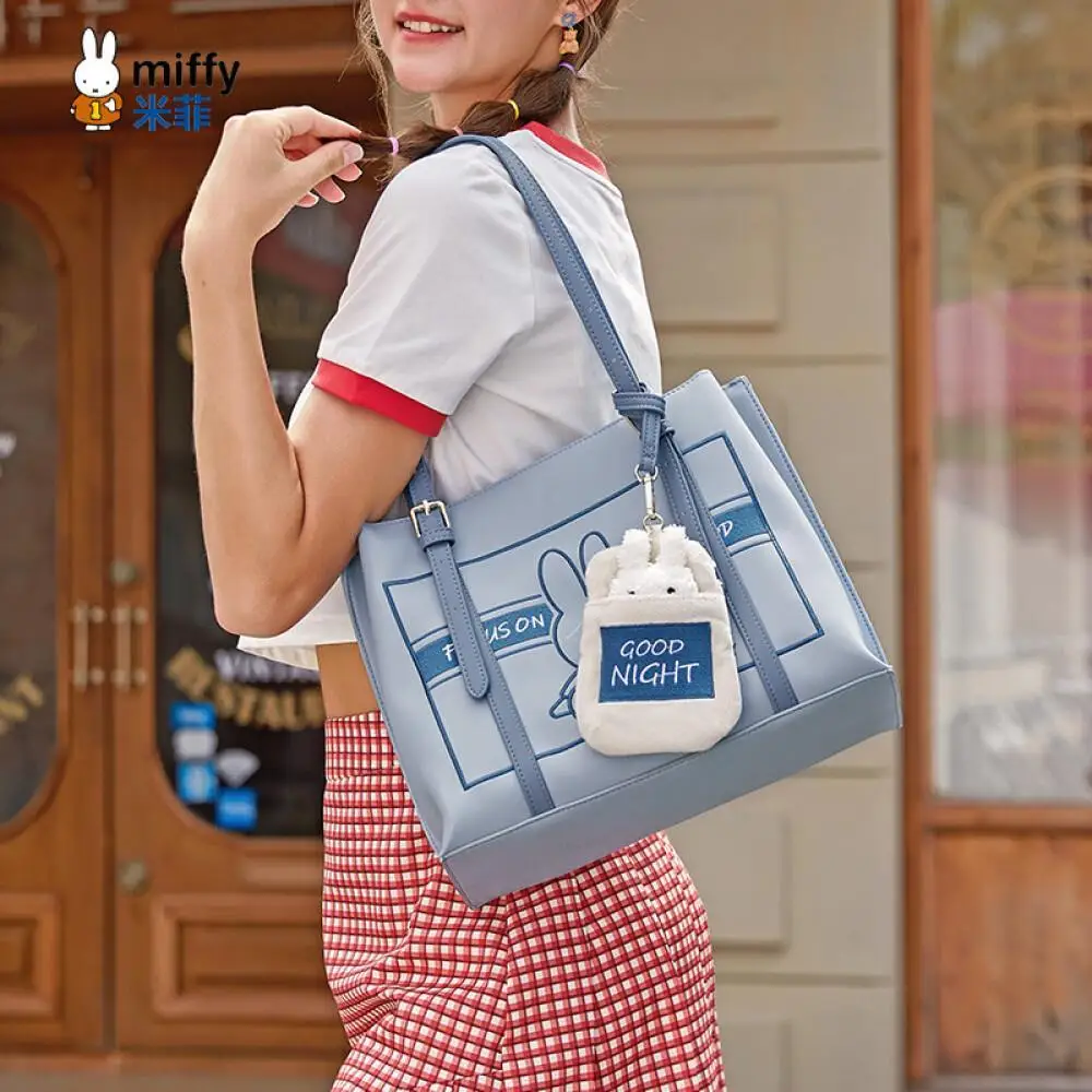Miffy Rabbit Tote Bag Cute Cartoon Large Capacity Waterproof Kawaii Handheld Single Shoulder Underarm Commuter Bag Girl Gift
Miffy Rabbit Tote Bag Cute Cartoon Large Capacity Waterproof Kawaii Handheld Single Shoulder Underarm Commuter Bag Girl Gift