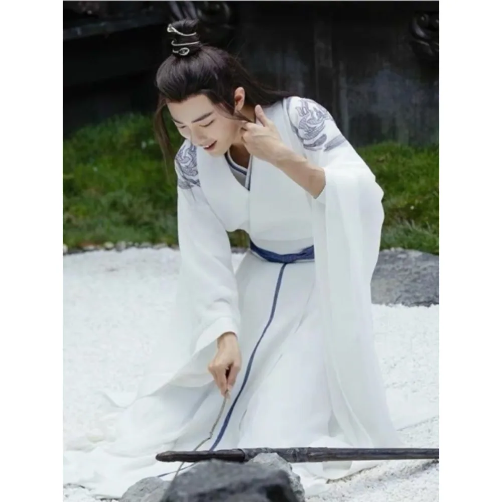 MDZS Hanfu Ancient Costume Wei Wuxian Lan Wangji Jiang Yanli Warmth COS Wenqing Performance Costume Martial Arts Costume
MDZS Hanfu Ancient Costume Wei Wuxian Lan Wangji Jiang Yanli Warmth COS Wenqing Performance Costume Martial Arts Costume