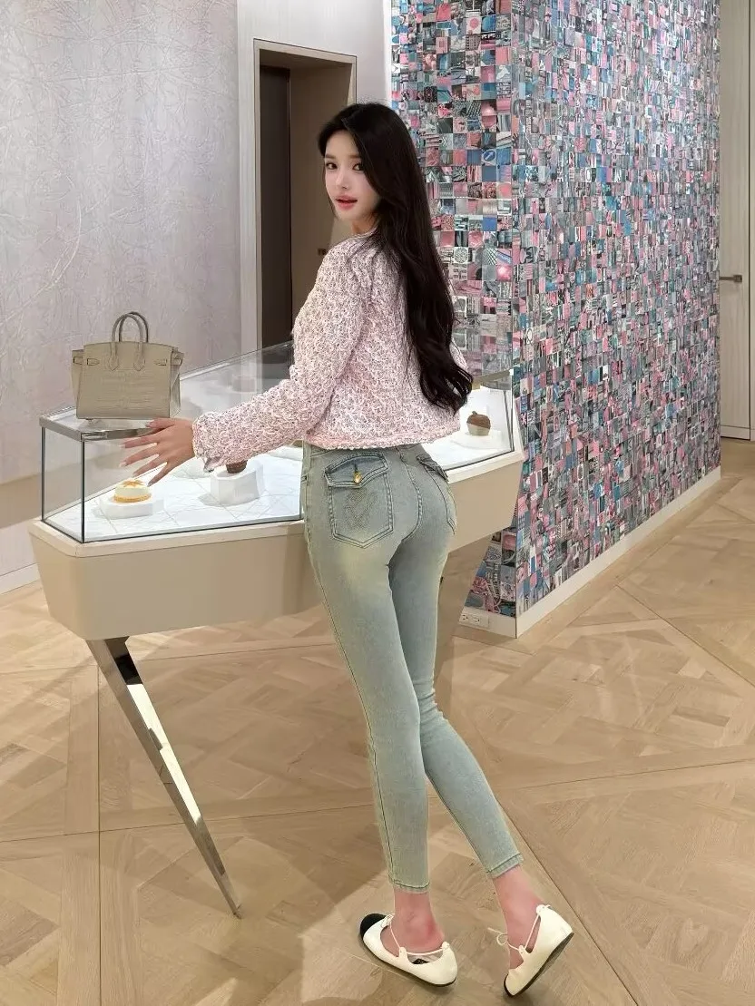 Slimming High Waist Cotton Stretch Denim Nine-Tenths Length Women's Skinny Jeans Model Sle Retro Waed out Faionable
Slimming High Waist Cotton Stretch Denim Nine-Tenths Length Women's Skinny Jeans Model Sle Retro Waed out Faionable