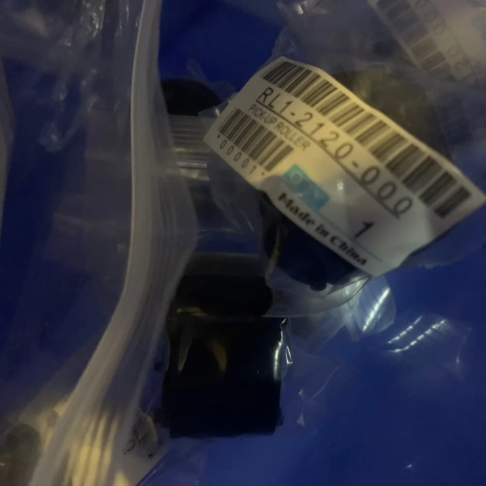 10 шт. RL1-2120-000 RL1-3307-000 Лоток 1 ролика захвата для HP P2035 P2055 400 M401 M425 для CANON D1120 D1150 D1170 D1180 D1320
10 шт. RL1-2120-000 RL1-3307-000 Лоток 1 ролика захвата для HP P2035 P2055 400 M401 M425 для CANON D1120 D1150 D1170 D1180 D1320