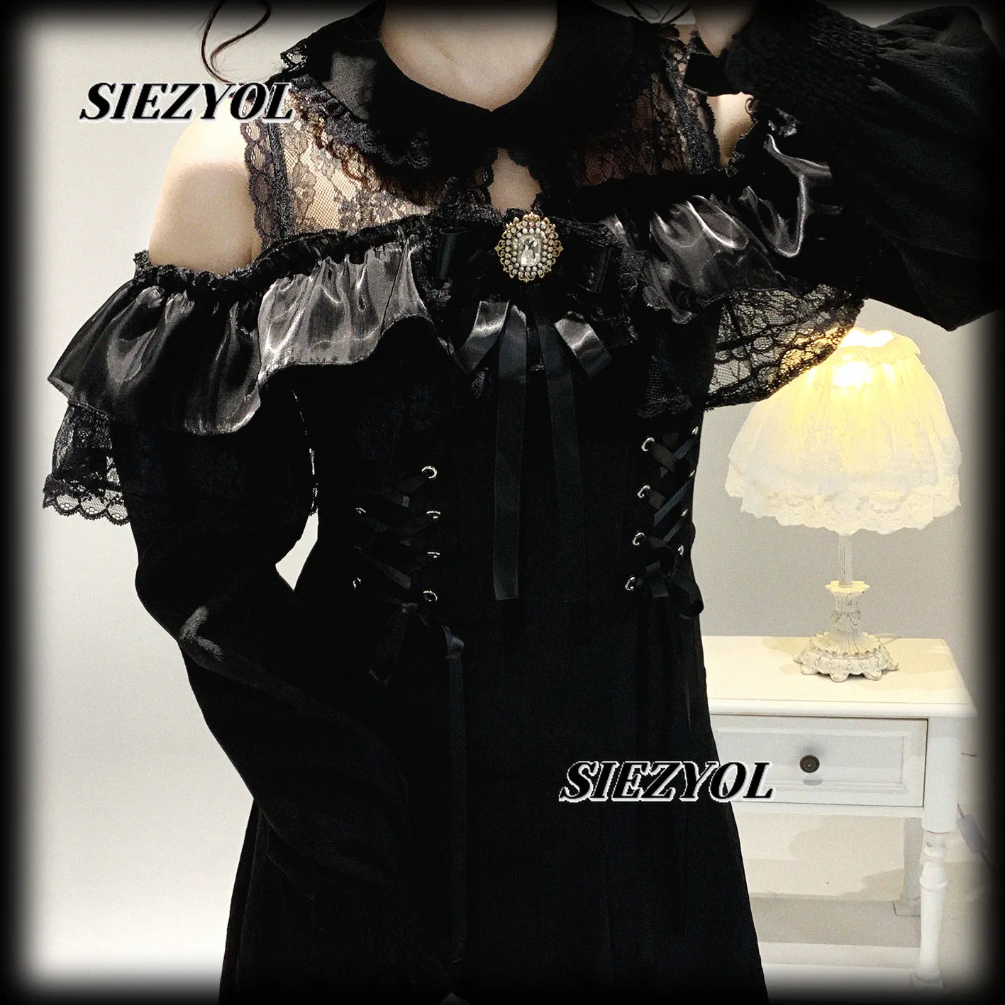 Original Lace Off-the-shoulder Long Sleeve Dress Sweet Girl Doll Collar High Waist Slim Fit Tie-waist Maxi Dress Vestidos
Original Lace Off-the-shoulder Long Sleeve Dress Sweet Girl Doll Collar High Waist Slim Fit Tie-waist Maxi Dress Vestidos