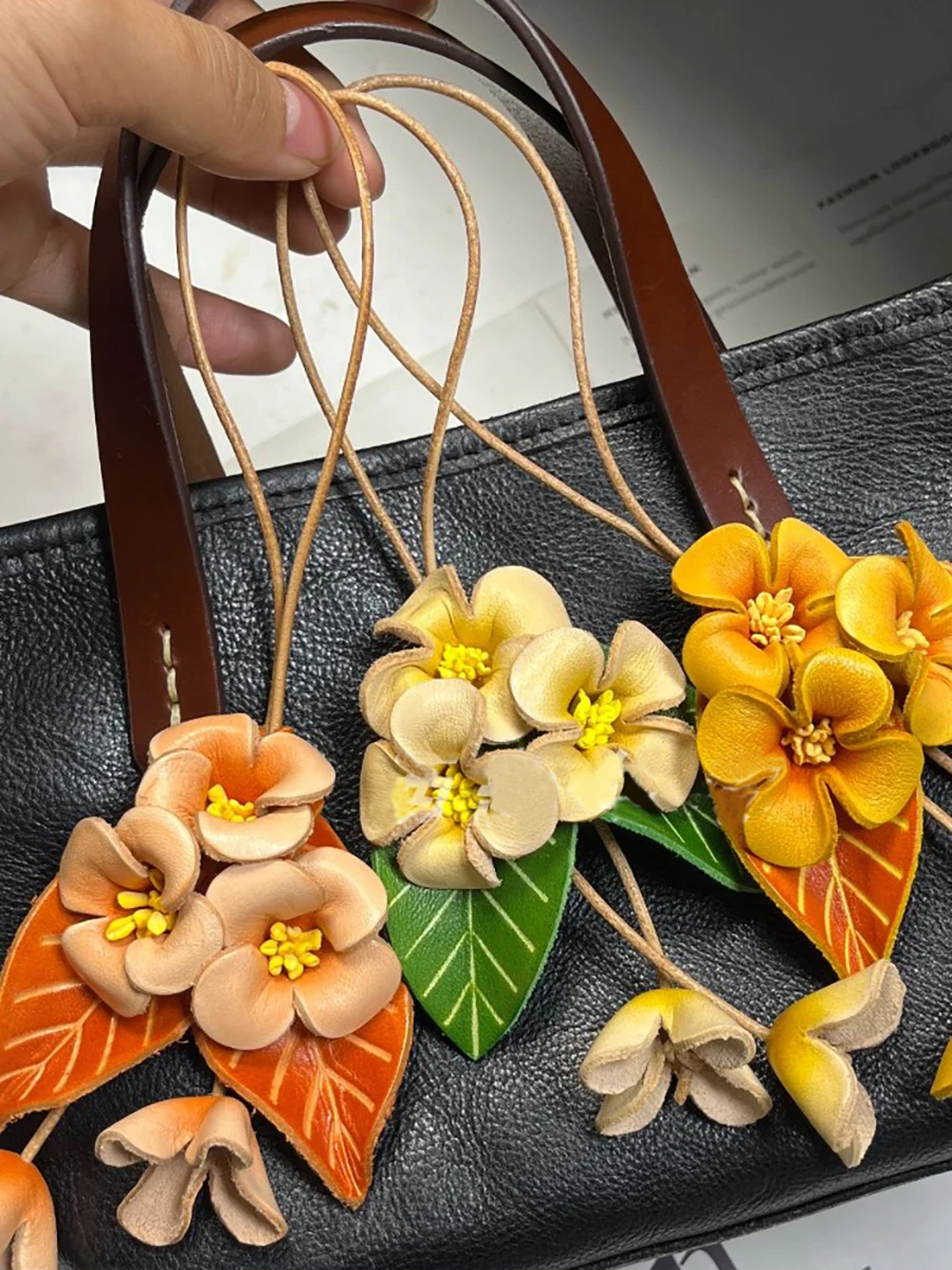 Cow Leather Hand-made Flower Shaped Bag Charm Rope Women's Tulip Cactus Bag Pendant Car Keychain Hand Rope Bag Accessories
Cow Leather Hand-made Flower Shaped Bag Charm Rope Women's Tulip Cactus Bag Pendant Car Keychain Hand Rope Bag Accessories