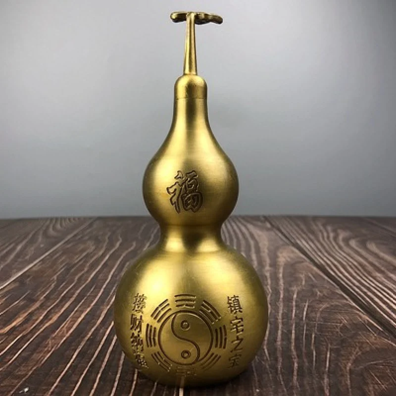 Латунный декоративный элемент в виде листа, украшение для дома в стиле багуа, с откидной крышкой на винтовой резьбе, полая тыква, изделие ручной работы
Латунный декоративный элемент в виде листа, украшение для дома в стиле багуа, с откидной крышкой на винтовой резьбе, полая тыква, изделие ручной работы