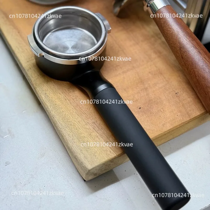 Легкая ручка кофемашины с плоским креплением и съемным носиком переключателя
Легкая ручка кофемашины с плоским креплением и съемным носиком переключателя